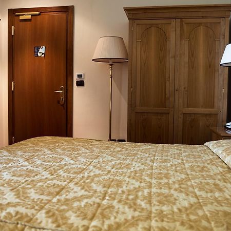 Albergo Ristorante Da Domenico Monte San Savino Exteriér fotografie