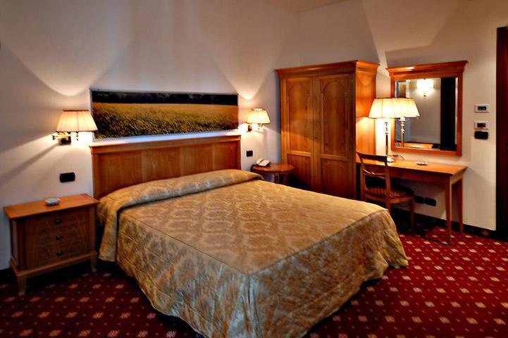 Albergo Ristorante Da Domenico Monte San Savino Exteriér fotografie