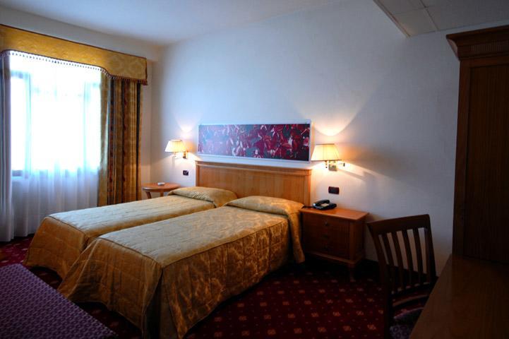 Albergo Ristorante Da Domenico Monte San Savino Exteriér fotografie